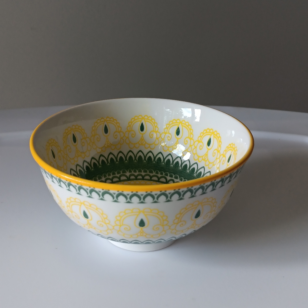 Solo Cargo Superior Bowl 4.5"W 3"H Yellow Green White Rice Soup Decor Abstract